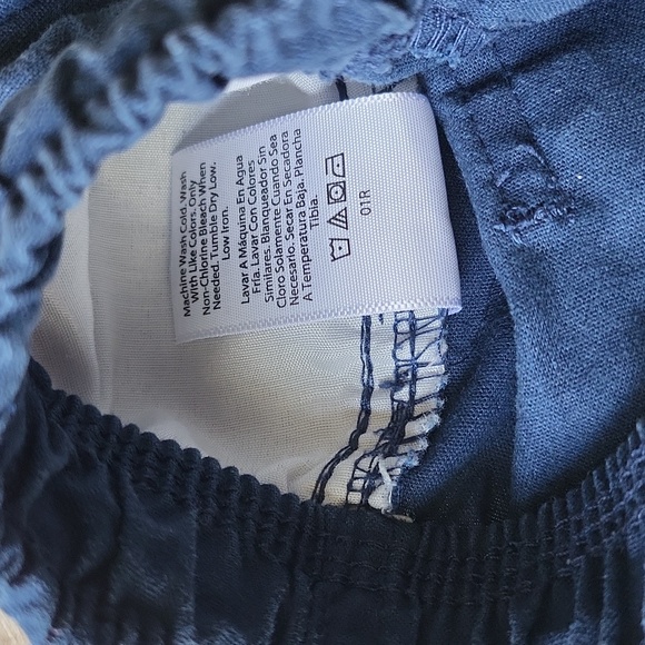 Boys shorts size 10-12 - Picture 6 of 6